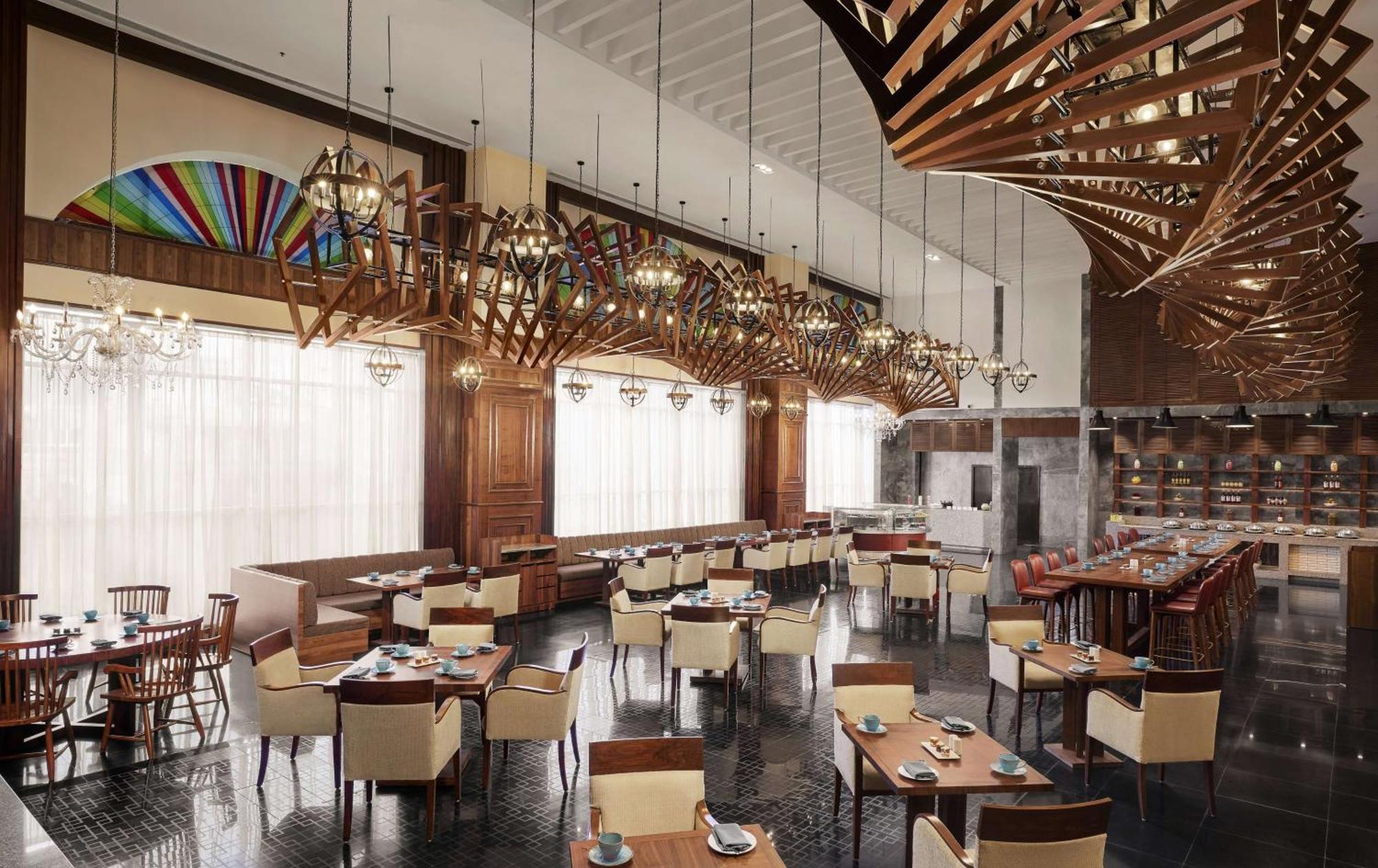 Hotel Hyatt Centric Janakpuri Nueva Delhi Exterior foto The interior of the restaurant